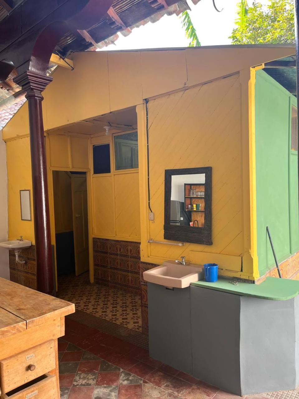 Casa Gallo Pinto Granada Bagian luar foto